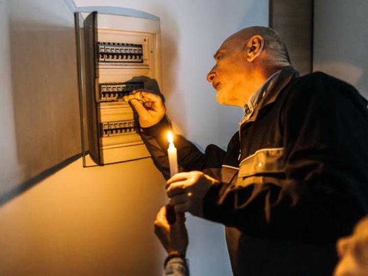 Відключення посилюються: в "Укренерго" визначилися з графіками на 9 листопада