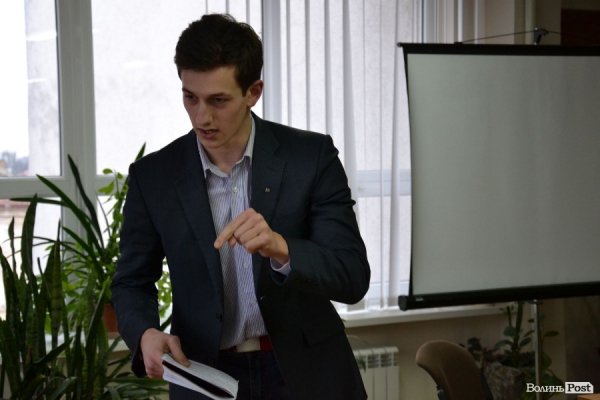 У Луцьку зіграли в дебати інтелектуали з різних міст України. ФОТО