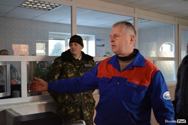 У Луцьку «розбиралися» з директором «Електротермометрії». ФОТО