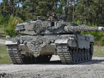 Подоляк озвучив терміни, коли Україна отримає необхідні важкі танки