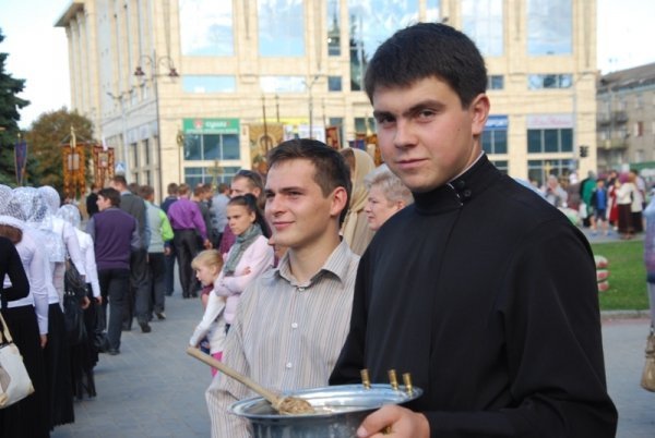 Хресний хід у Луцьку. ФОТО