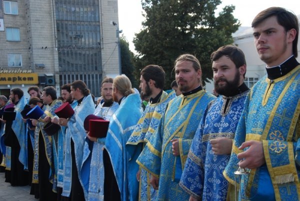 Хресний хід у Луцьку. ФОТО