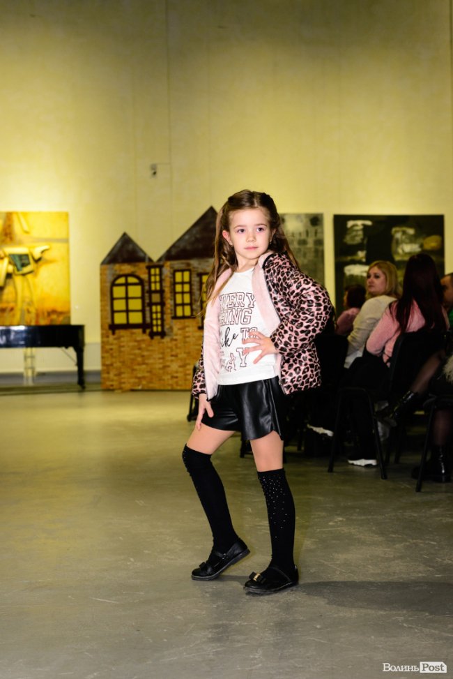 Відгримів перший Lutsk Fashion Weekend Kids: моделями були діти з притулку. ФОТО