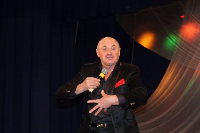 Поцілунки та гуморески: як волиняни святкували Міжнародний день людей похилого віку