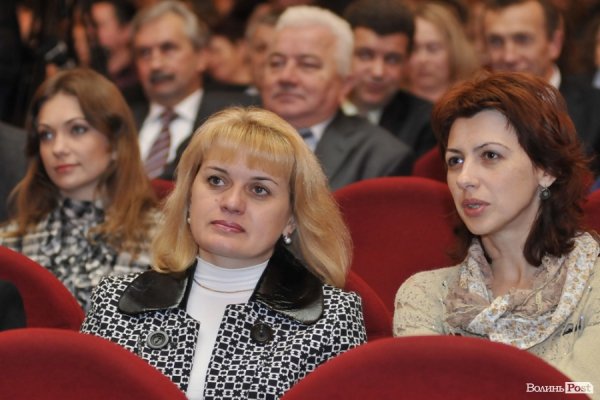 У Луцьку нагороджували працівників телебачення, радіо і зв’язку. ФОТО