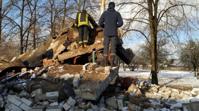 Школа без опалення, учні – на дистанційному: у селі на Волині розбирають залишки котельні. ВІДЕО