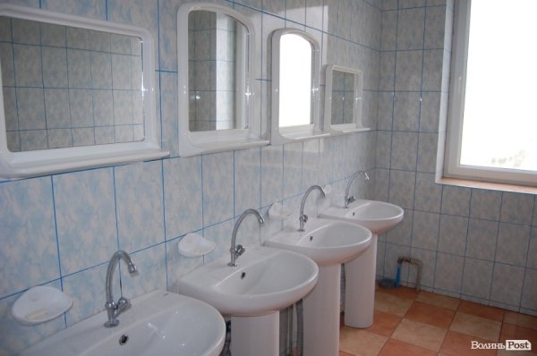 Як відпочивають в університетському таборі на Світязі. ФОТО