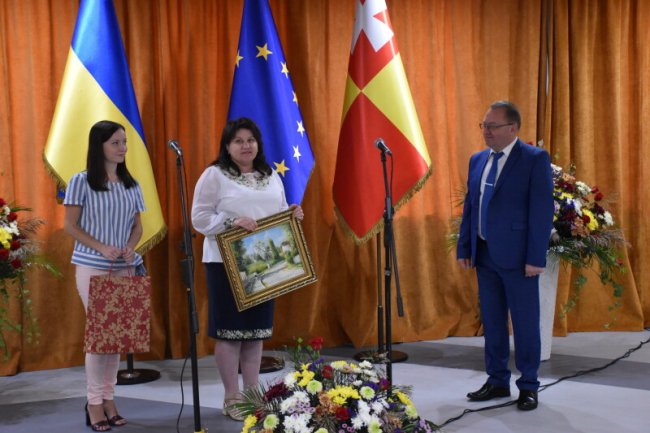 Привітати лучан з Днем міста приїхали 11 іноземних делегацій. ФОТО