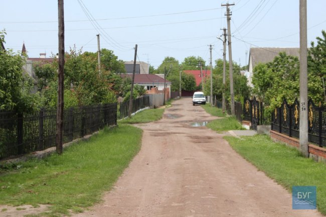 У селищі на Волині за півтора мільйона гривень заасфальтують вулицю