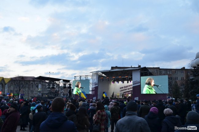 Повстанські пісні, зізнання в любові і до чого тут ва(Зе)лін: як на Волинь Порошенко приїздив. ФОТОРЕПОРТАЖ