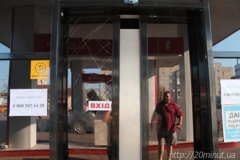 Фірма з Луцька силою захоплює заправки у Вінниці, - ЗМІ. ФОТО