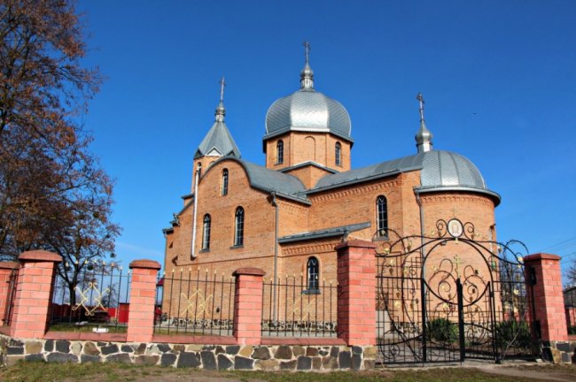 Як у Кульчині разом з Михаїлом люди вперше українською молилися. ФОТО