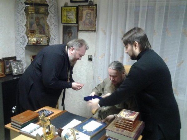 Волинські священики завезли на Схід понад 100 тисяч гривень. ФОТО