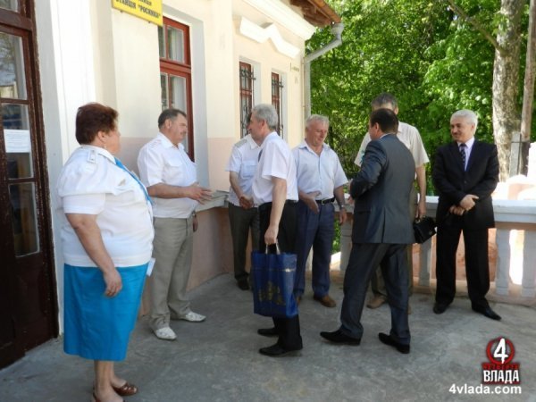 У Луцьку запрацювала дитяча залізниця. ФОТО