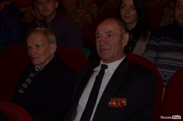 У Луцьку відбулись урочистості з нагоди дня Збройних сил України. ФОТО