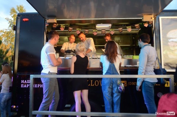 «Дмитрук-party»: презентація проекту «Food Truck» від волинського виробника. ФОТО