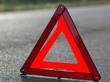 «П’яна» аварія у Луцьку: зіткнулися Ford та BMW