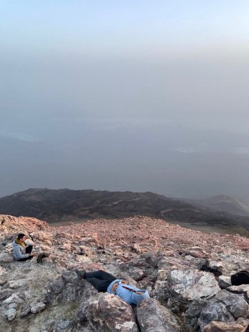 Мандрівник з Луцька піднявся на найвищу точку Іспанії. ФОТО