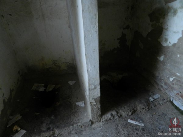 Жахи нашого міста: громадські вбиральні Луцька. ФОТО