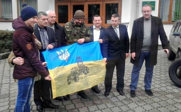 Військовослужбовцям 14-ої бригади подарували автомобіль. ФОТО