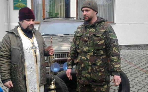 Військовослужбовцям 14-ої бригади подарували автомобіль. ФОТО