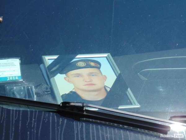 Громадська панахида за воїнами 51-ої бригади в Луцьку. ФОТО