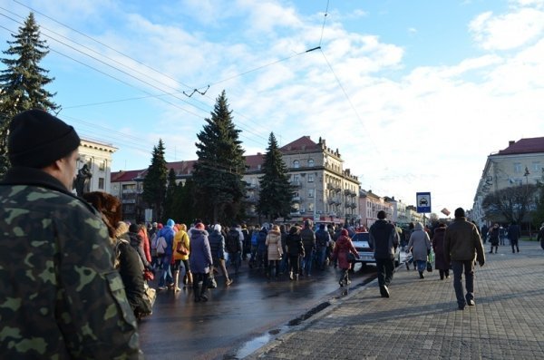 Студентський мітинг у Луцьку. ФОТО. ВІДЕО