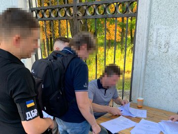 Депутатам Київради оголосили підозри в ухилянні від військової служби