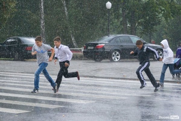Шкільний сезон у Луцьку. ФОТО