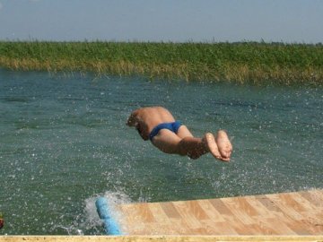 Волинська ОДА будує на Світязі базу відпочинку з банею і охороною за державні гроші