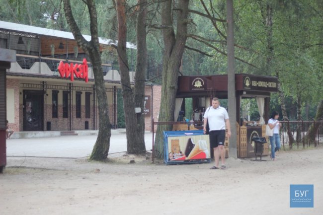 Обмілілий Світязь та дорогі пончики: чим зустрічає туристів урочище Гряда. ФОТО