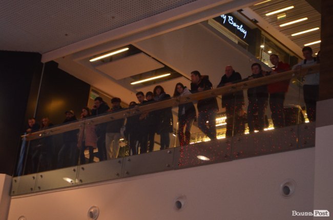 Розіграші, подарунки, вечірка: день закоханих у «ПортCity»