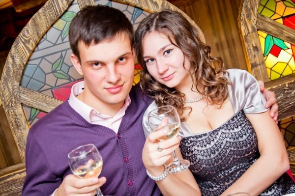 Клуб Золото (фото взяті з http://vk.com/zoloto_in_lutsk)