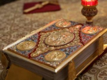 Очільник ПЦУ благословив Євангеліє для волинського храму. ВІДЕО