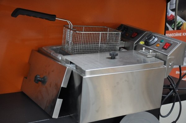 Фритюрниця електрична Liloma FL 4+4