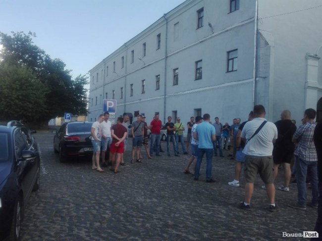 У Луцьку – збори власників євроавто. ФОТО