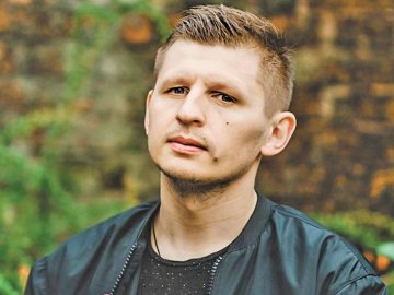 «Тут ви зустрінете Карпу, Положинського і навіть живого Кузьму»: лідер «Фіолету» видав другий роман