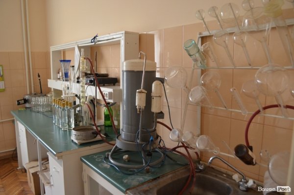 На луцькому спиртзаводі запустили нову лінію виробництва горілки. ФОТО. ВІДЕО