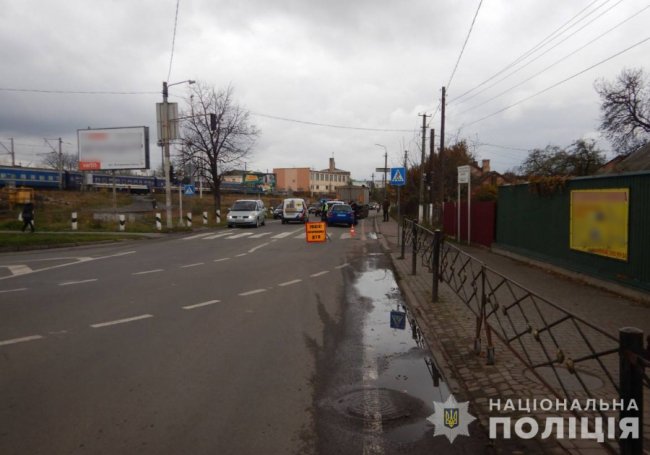 У Ковелі вантажівка збила пенсіонерку: постраждала – у лікарні