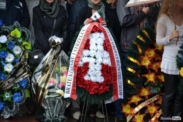 У Луцьку попрощалися з загиблим «айдарівцем». ФОТО 