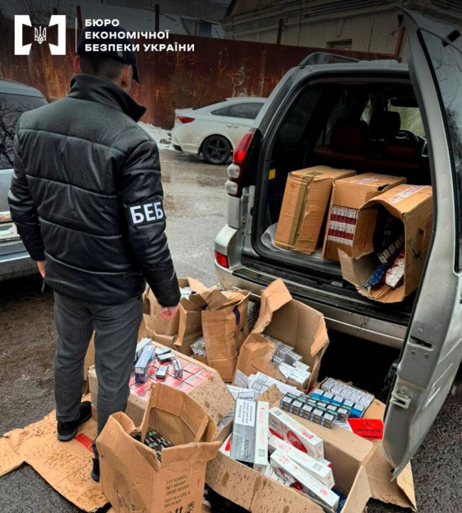 На Волині арештували чималу партію контрафакту – на 1,5 мільйона