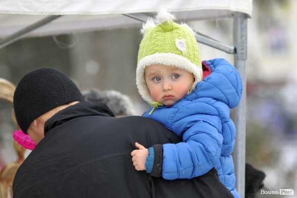 Різдвяне дійство в центрі Луцька: діти