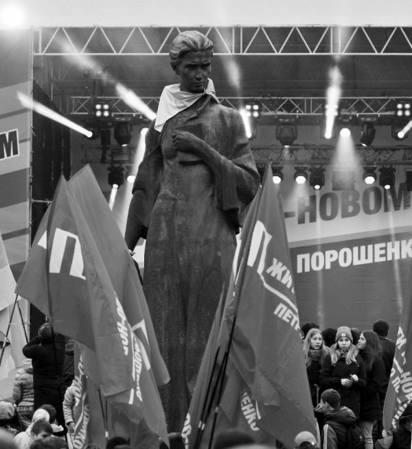 Як Луцьк «гуляв» на концерті Порошенка. ФОТО