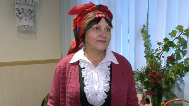 Вчили зав'язувати хустки та співали щедрівки: вечір української обрядовості у Луцьку