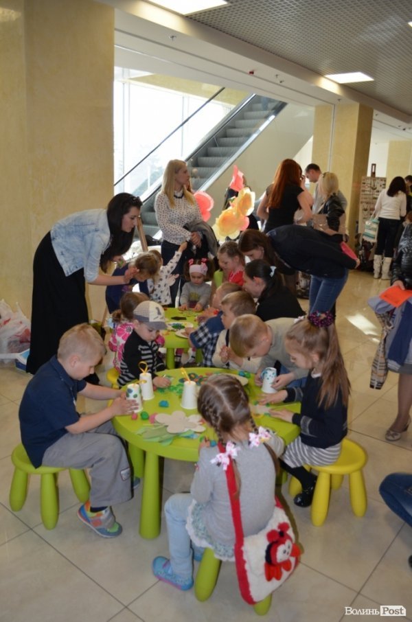 Фестиваль мам у Луцьку. ФОТО