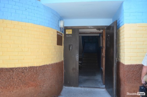 У Луцьку з’явився «бандерівський» під’їзд. ФОТО