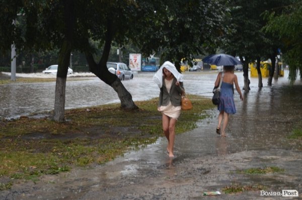 Як топило спальні райони Луцька. ФОТО