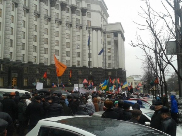 Волинські шахтарі пікетують Верховну Раду та Кабмін. ФОТО. ВІДЕО