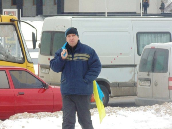 У Луцьку Автомайдан перевіряв, чи поїхала податкова міліція в Київ. ФОТО