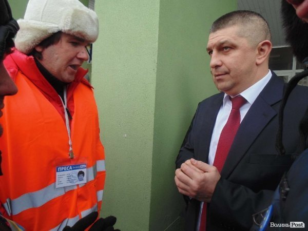 У Луцьку Автомайдан перевіряв, чи поїхала податкова міліція в Київ. ФОТО